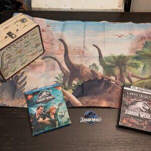 JURASSIC WORLD 5 MOVIE COLLECTION  + LUNCHBOX, PATCH & WALL DECOR
